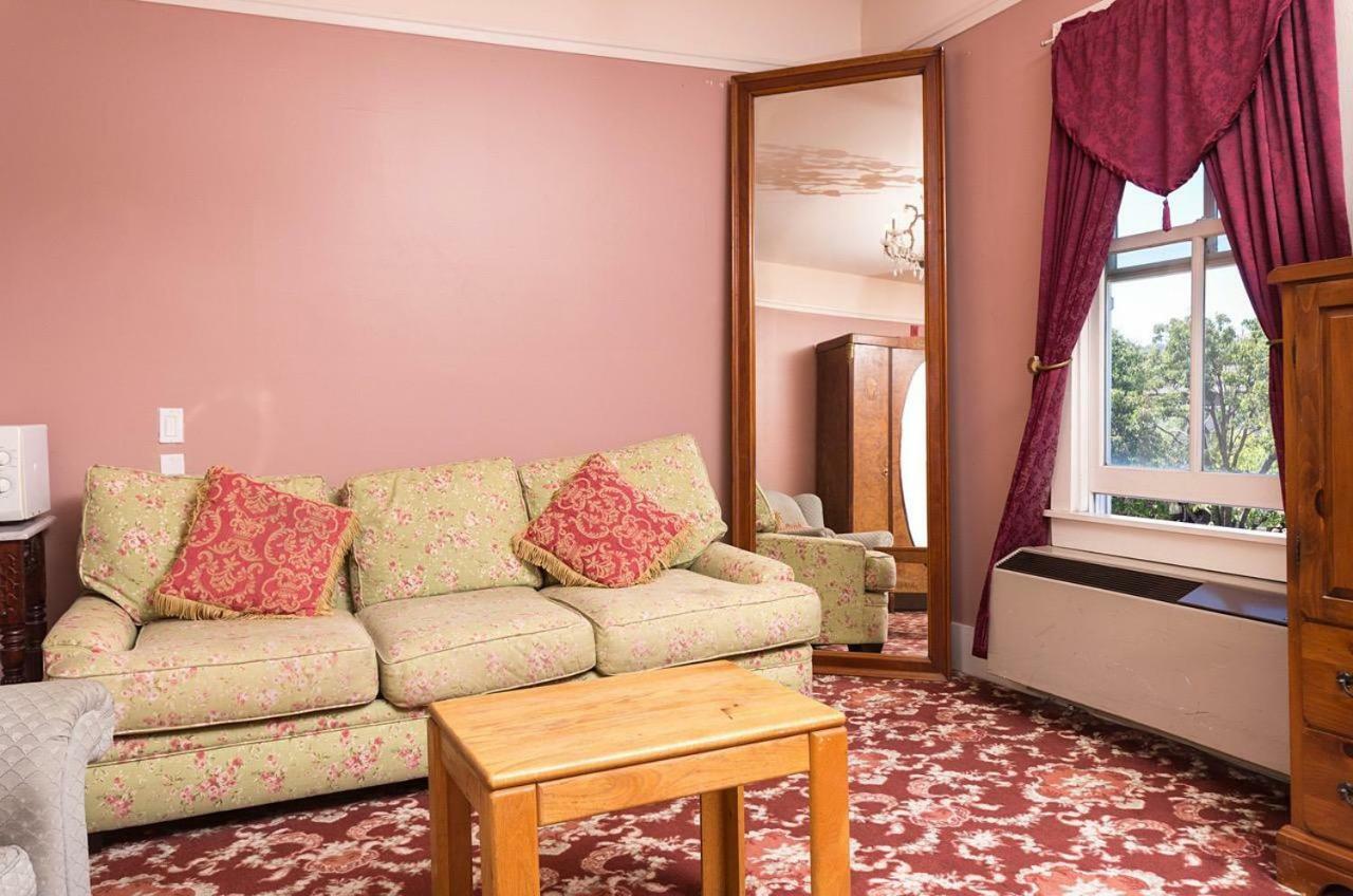 ยูเนียน โฮเต็ล - เบด แอนด์ เบรคฟาสต์ Hotel เบนิเชีย ภายนอก รูปภาพ